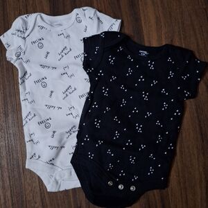 George Black and White Kids One Pieces Tshirt Bodysuit With Snaps Size 0-3M